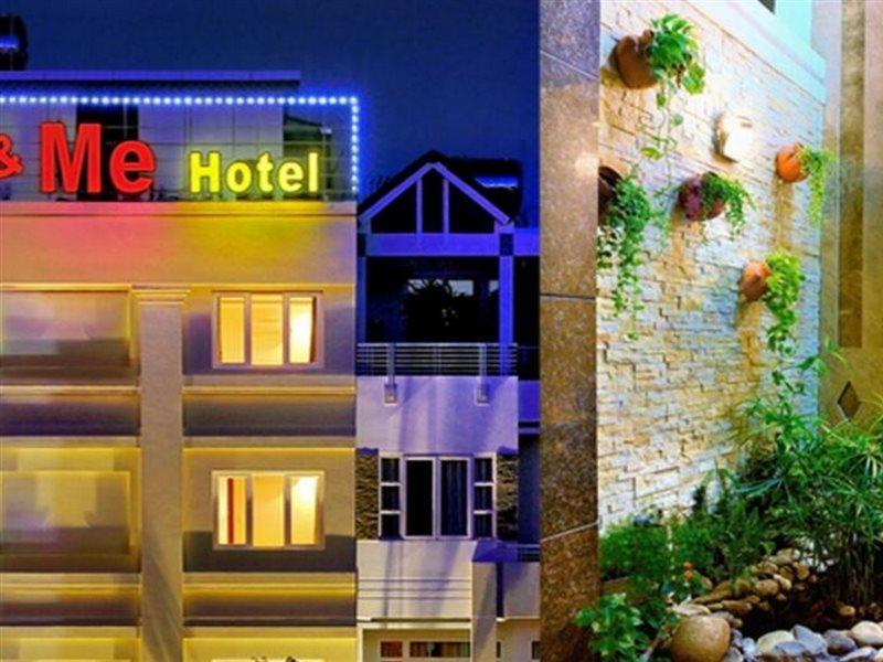 U And Me Hotel Tan Phong Buitenkant foto
